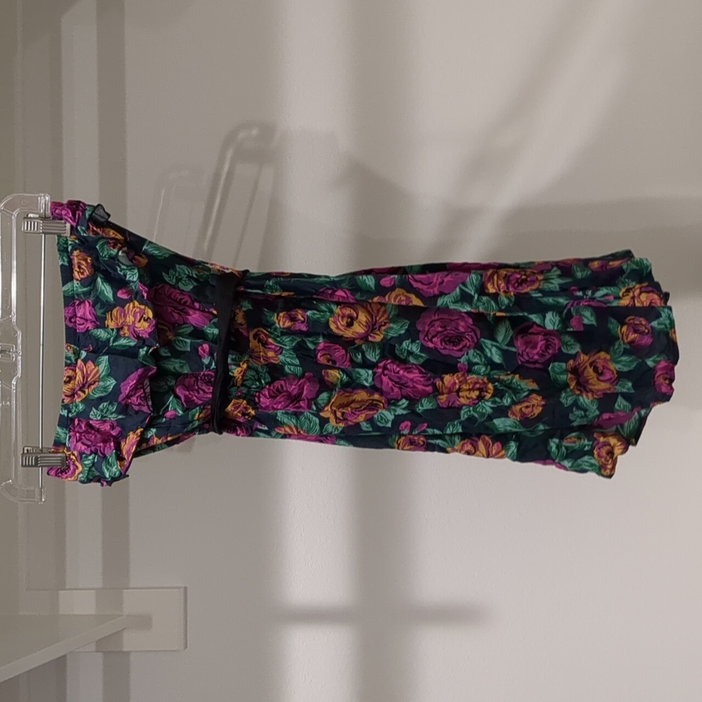 Floral strapless summer dress